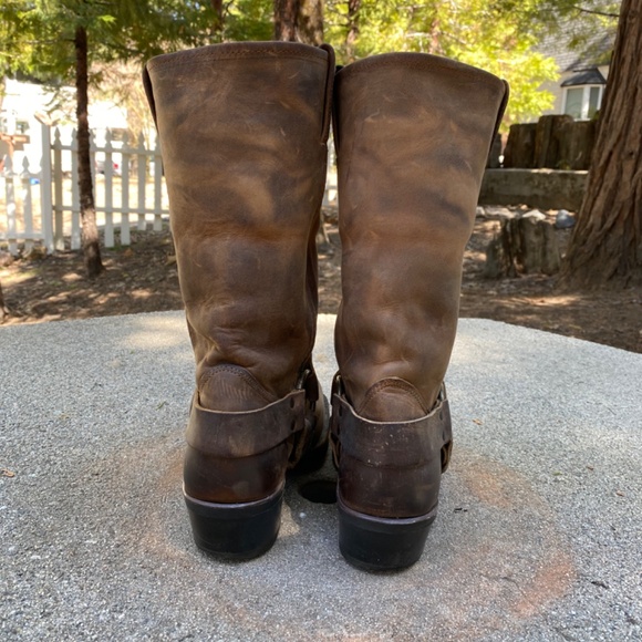FRYE HARNESS BOOTS SZ 9 - Picture 5 of 11